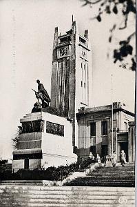 Mostaganem 502- Monument aux morts COLLECTION DES AMIS DE ND DE SANTA CRUZ